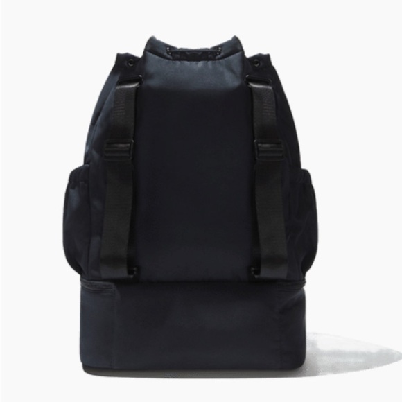 Beyond Yoga Black Convertible Backpack Tote Bag - Picture 4 of 9